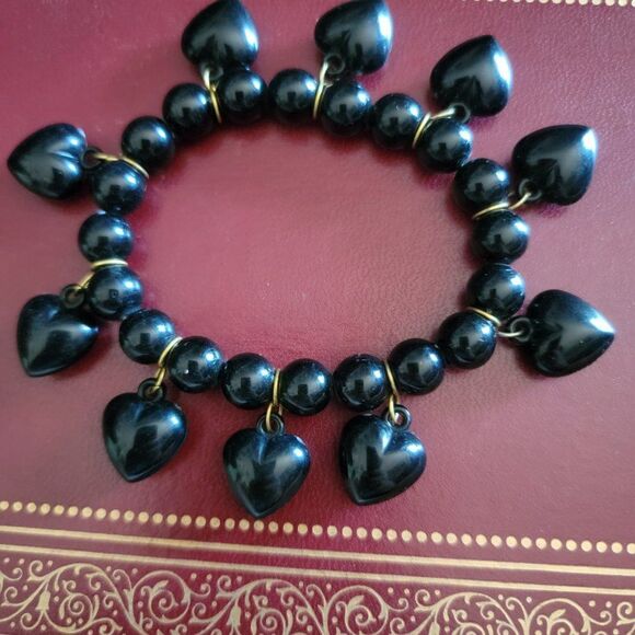 Black Bead Stretch Bracelet with Heart Beads - Picture 3 of 4